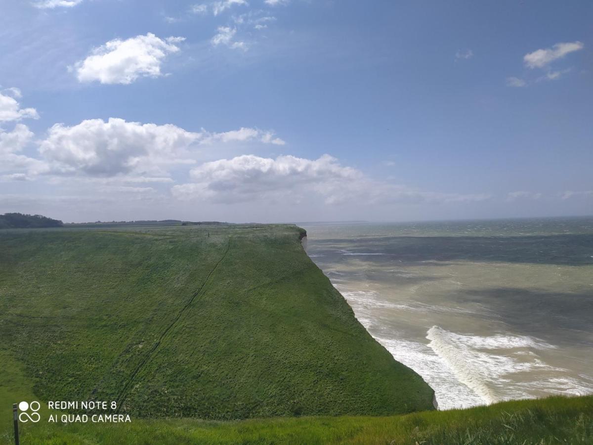 L' Entre Mer Et Falaise Le Treport Luaran gambar